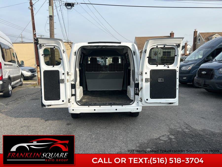 Used 2021 Nissan NV200 SV w/ Sliding Door Glass Package image 34