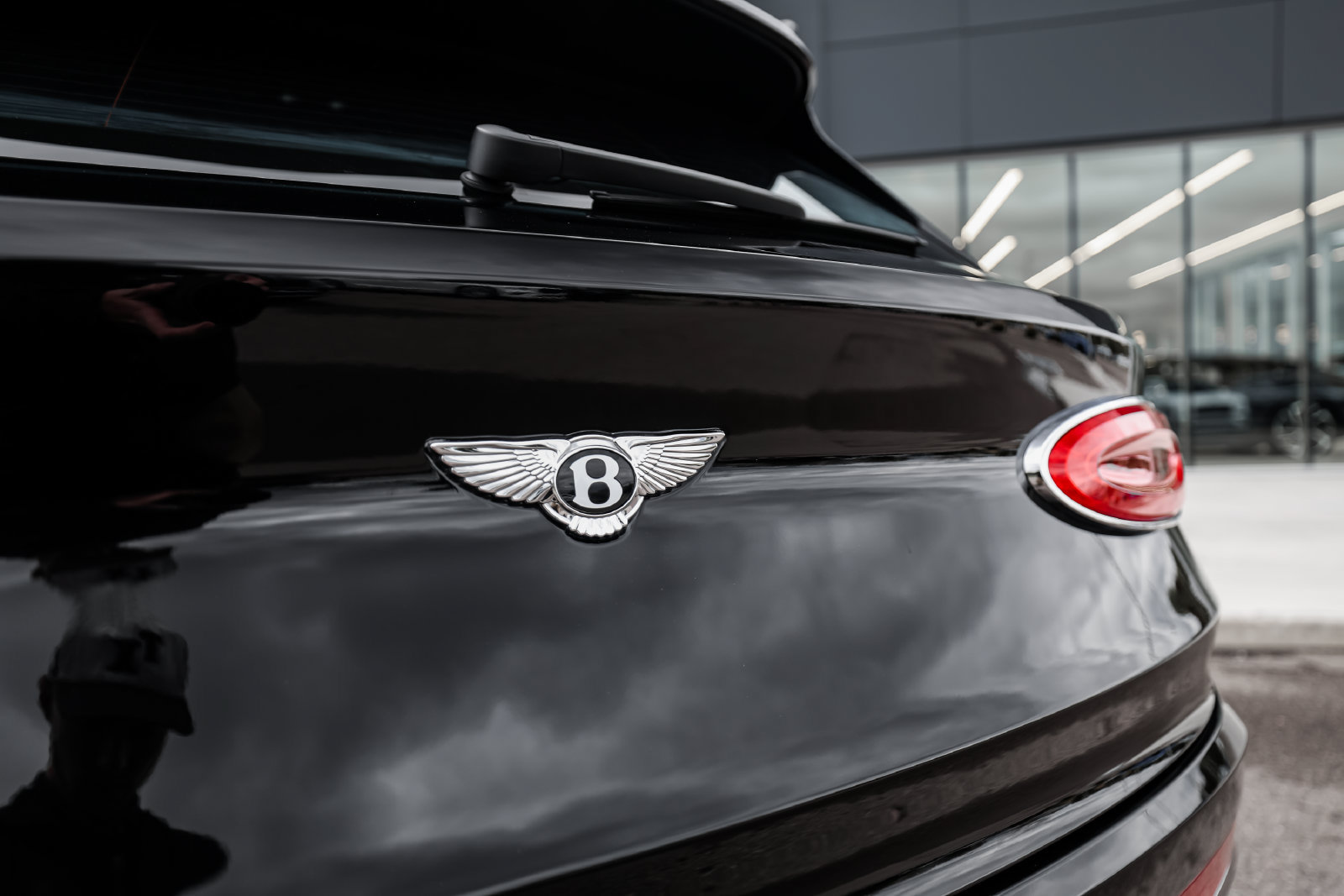 Certified 2022 Bentley Bentayga AWD/4WD image 12
