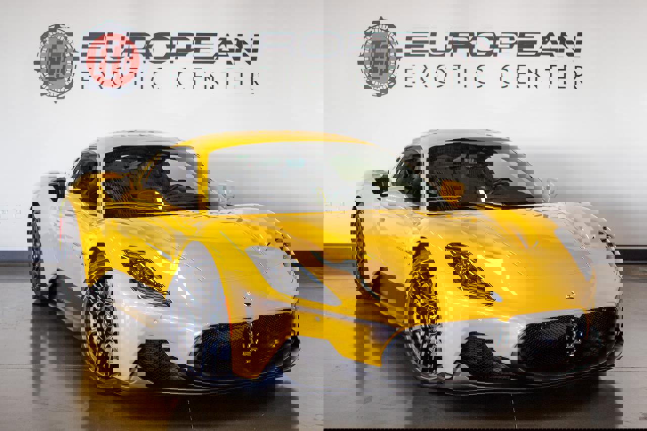 Used 2023 Maserati MC20 Coupe image 1