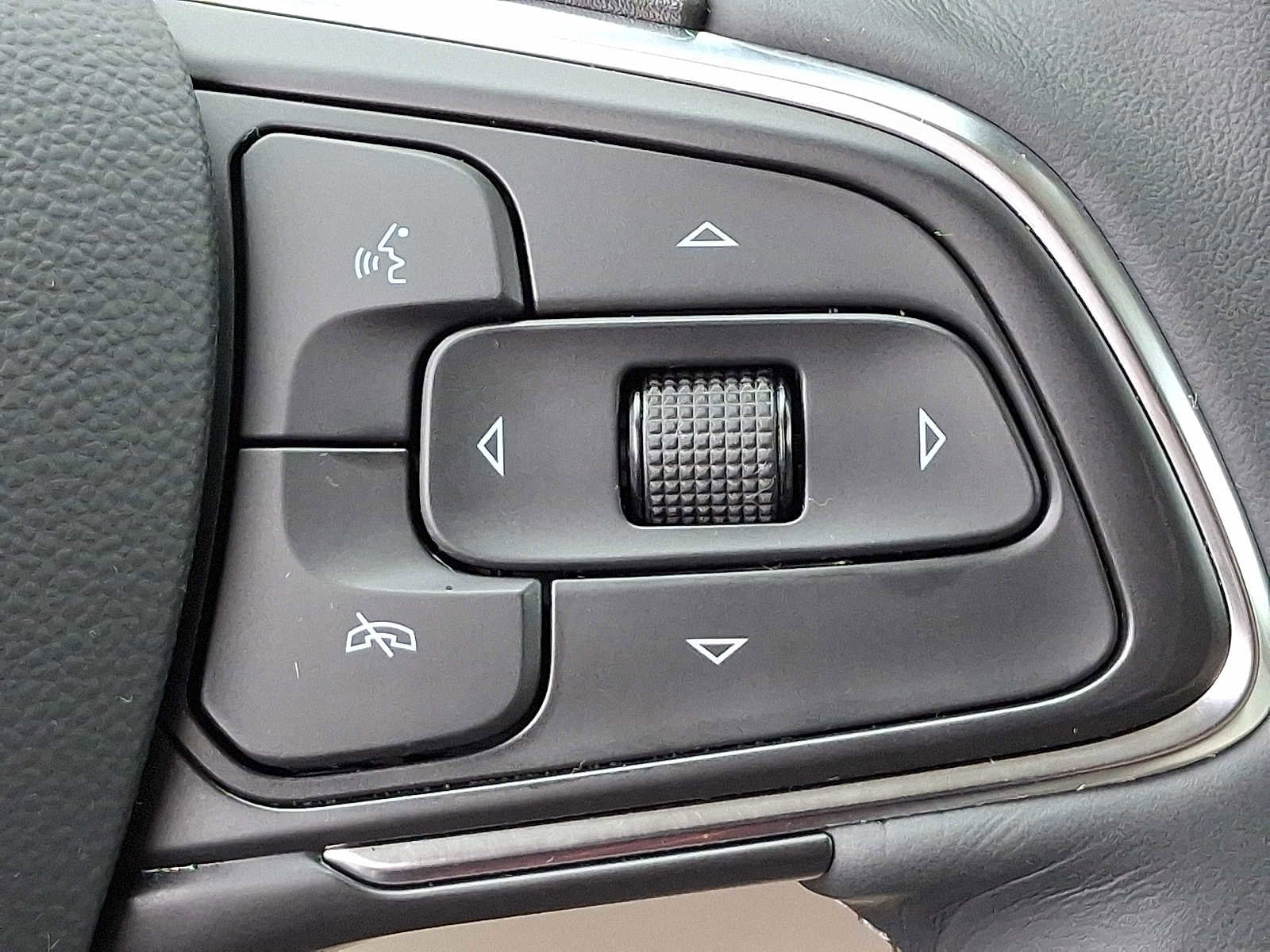 Certified 2023 Buick Envision Preferred image 22