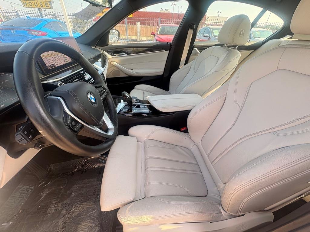 Used 2023 BMW 530i xDrive w/ Convenience Package AWD/4WD image 13