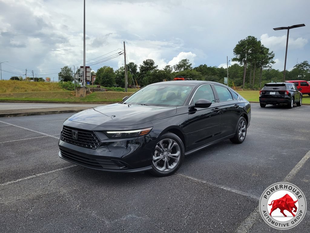 Used 2024 Honda Accord EX image 2