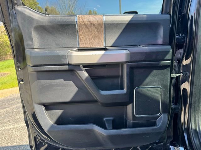 Used 2017 Ford F350 Lariat w/ Lariat Ultimate Package image 30