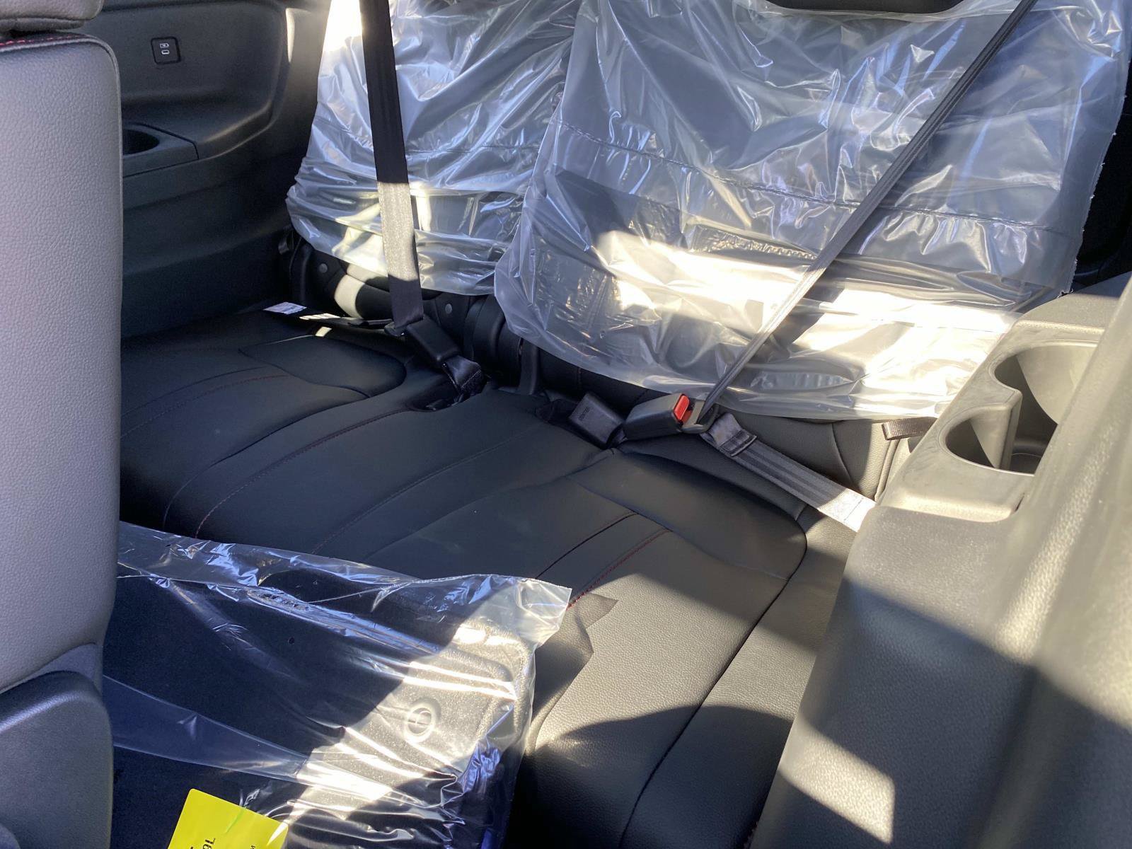 New 2026 Honda Pilot Black Edition image 9