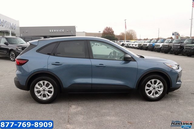 Used 2025 Ford Escape Active w/ Tech Pack #1 image 4