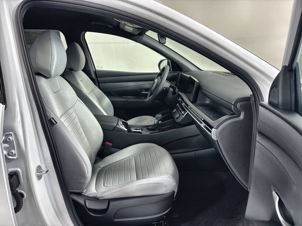 New 2026 Hyundai Santa Cruz SE FWD image 25