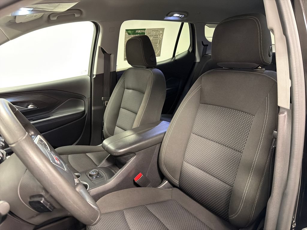Used 2024 GMC Terrain SLE AWD/4WD image 22