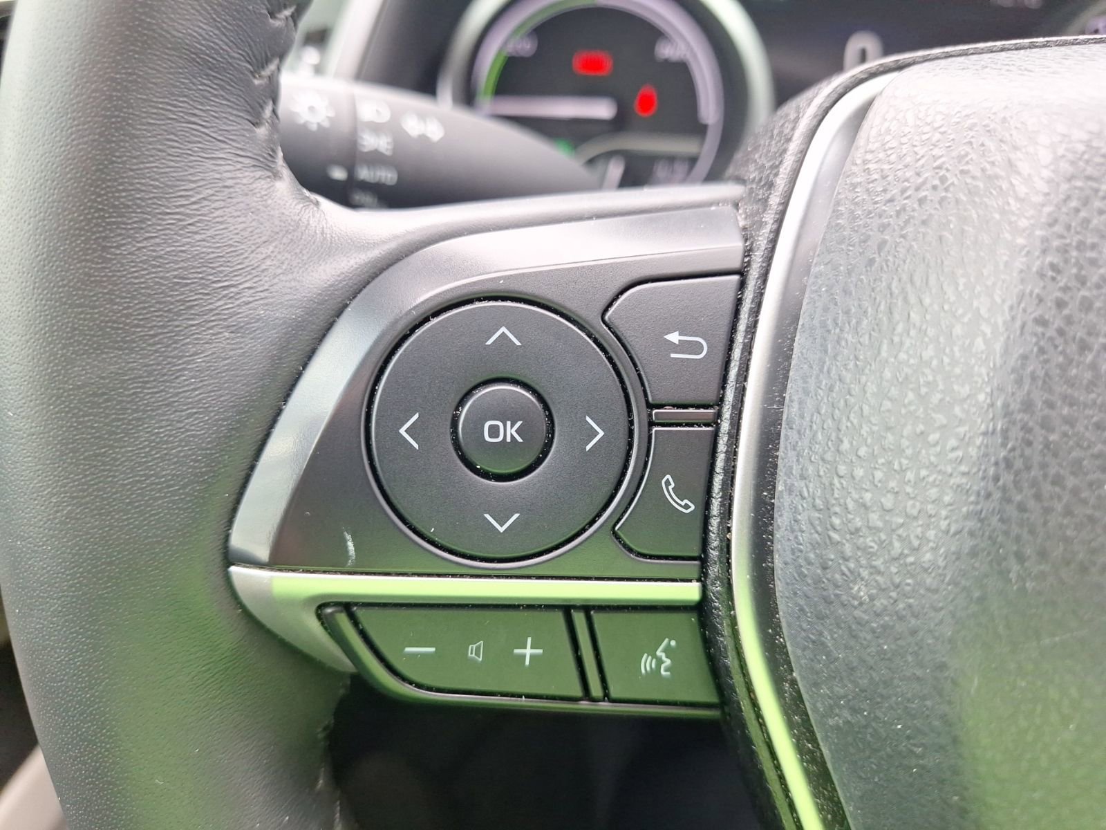 Used 2024 Toyota Camry XLE w/ Cold Weather Package image 20