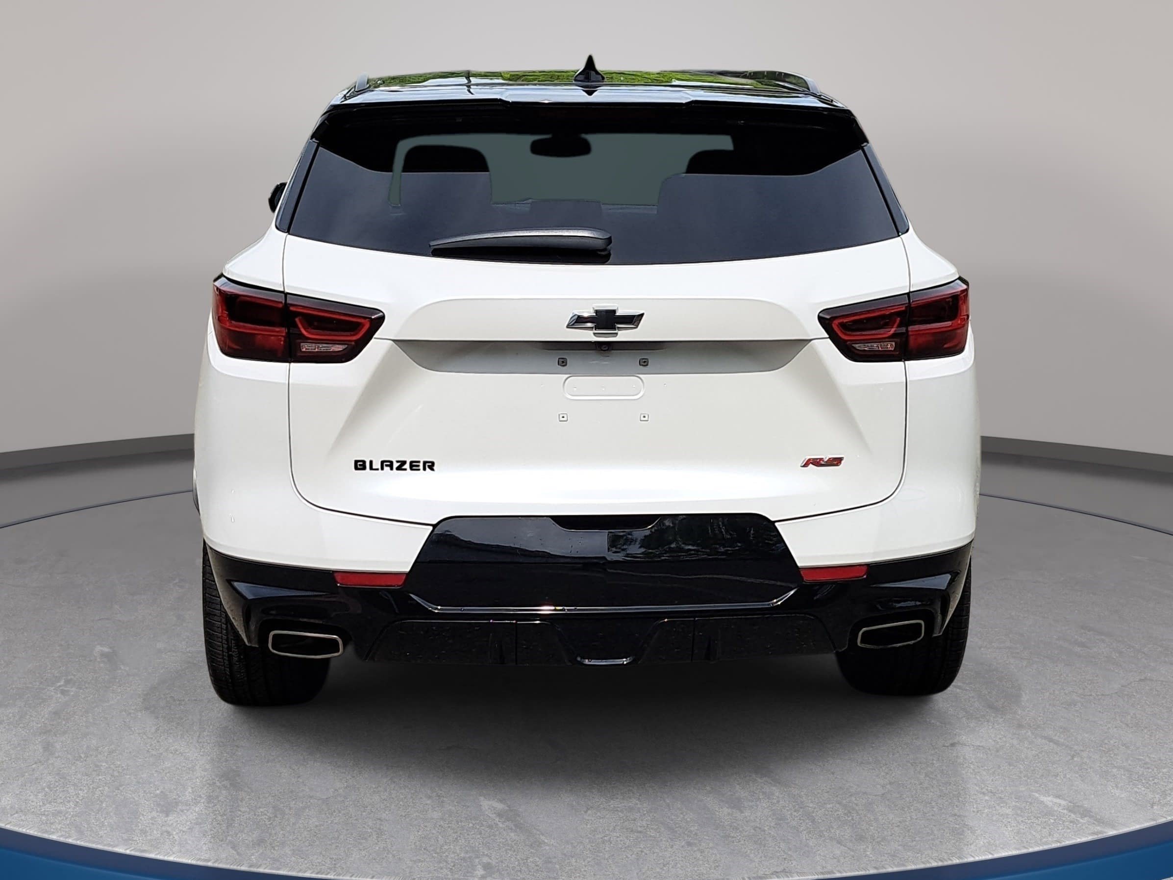 Used 2023 Chevrolet Blazer RS w/ Enhanced Convenience Package image 6