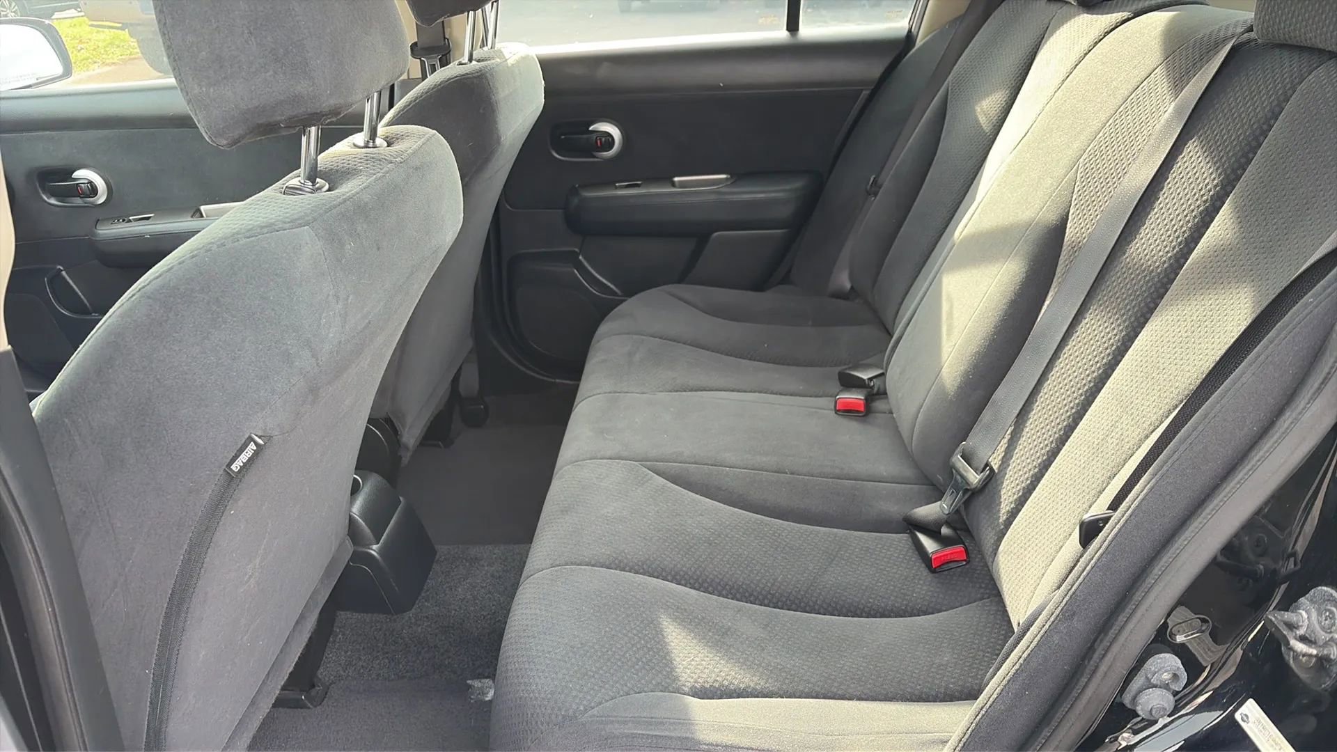 Used 2012 Nissan Versa 1.8 S w/ Plus Pkg image 12