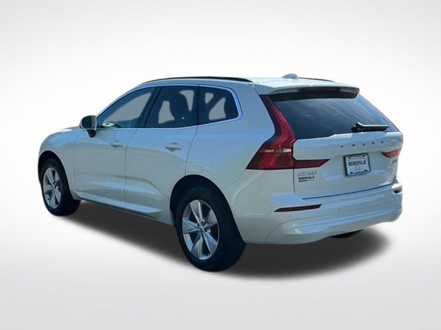 Used 2022 Volvo XC60 B5 Momentum AWD/4WD image 3