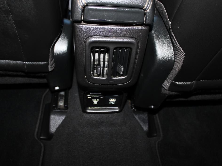 Used 2020 Jeep Compass Limited image 32