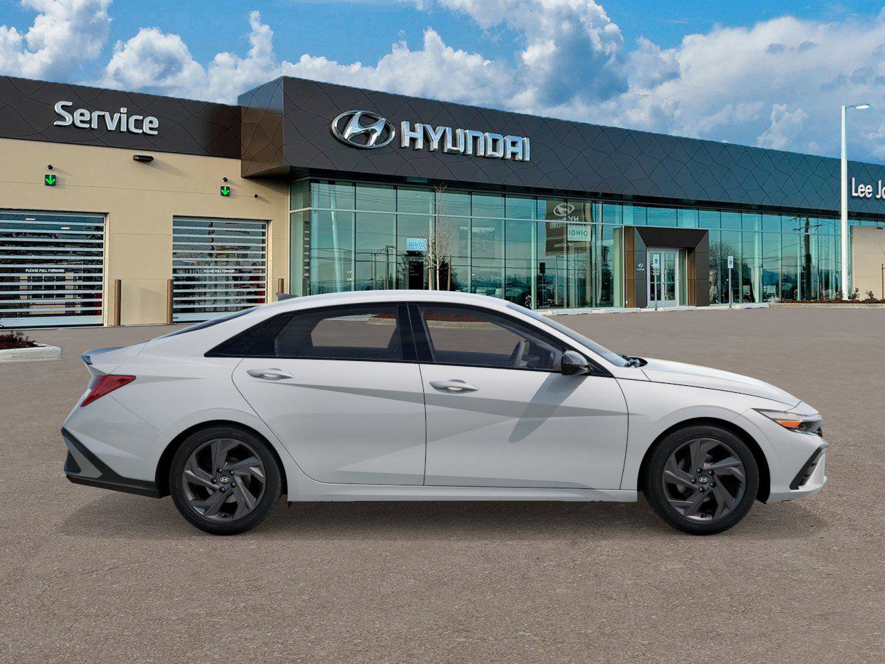 New 2026 Hyundai Elantra Sport image 7