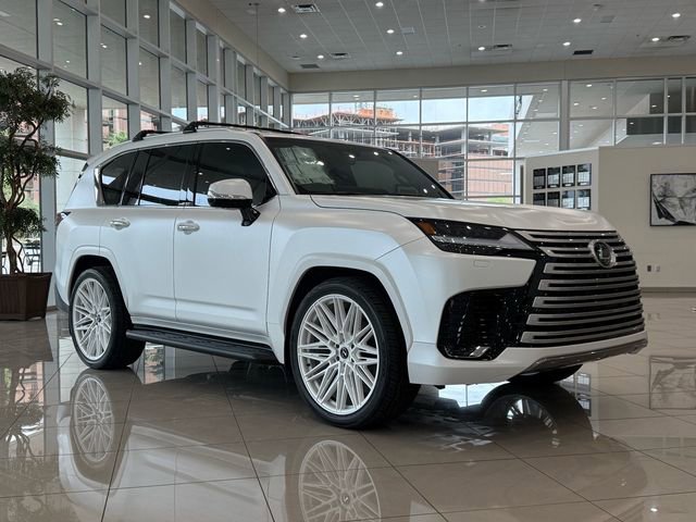 New 2026 Lexus LX 600 4WD w/ Luxury Package image 2