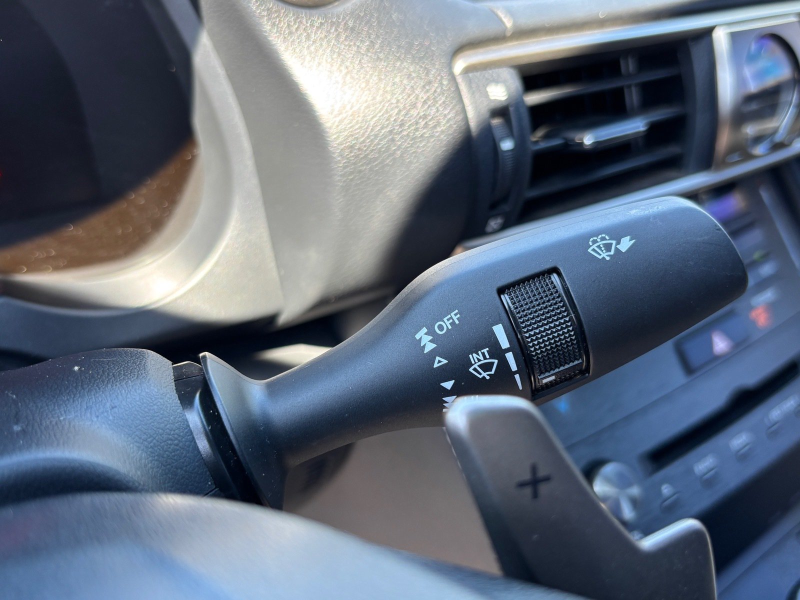 Used 2020 Lexus IS 350 F Sport w/ F Sport Package RWD image 25