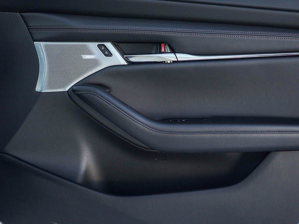 New 2026 MAZDA MAZDA3 2.5 Turbo Sedan w/Premium Plus image 8