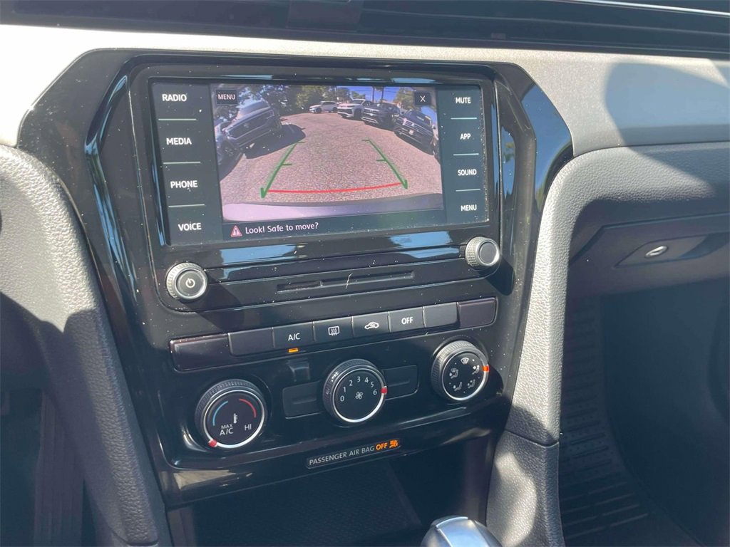 Used 2021 Volkswagen Passat 2.0T S image 27