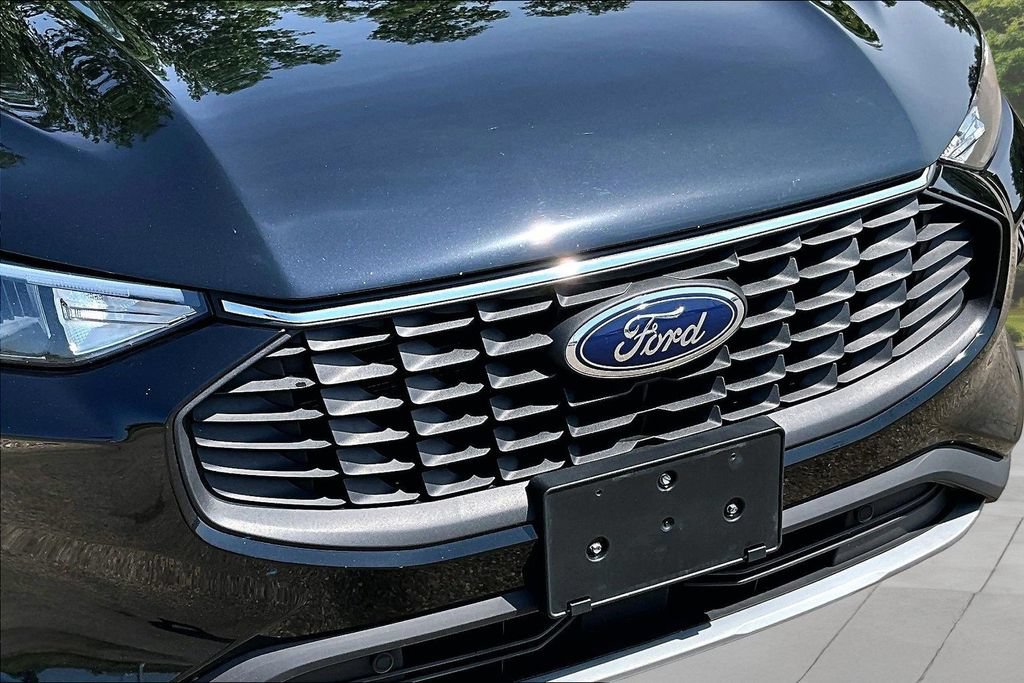 Used 2023 Ford Escape Active AWD/4WD image 27