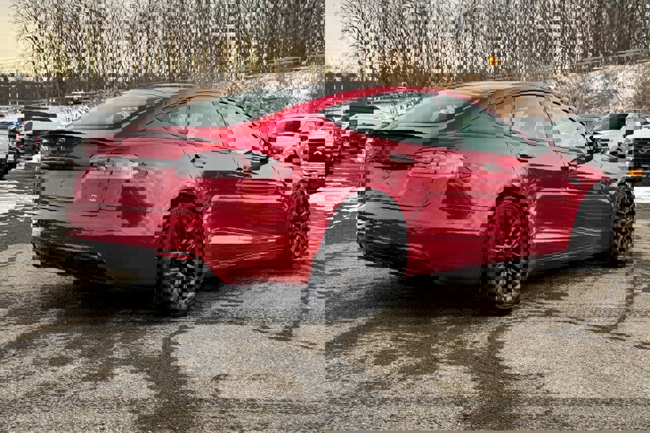 Used 2021 Tesla Model S Plaid image 3