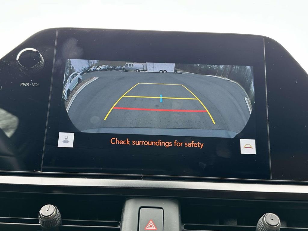 Used 2023 Lexus UX 250h FWD w/ Accessory Package (Z2) image 22