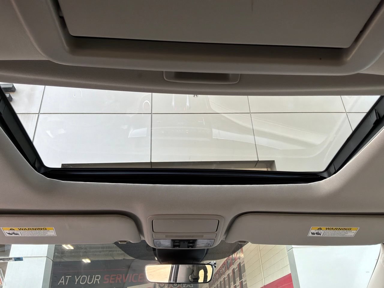 Used 2025 Honda Odyssey Touring image 23