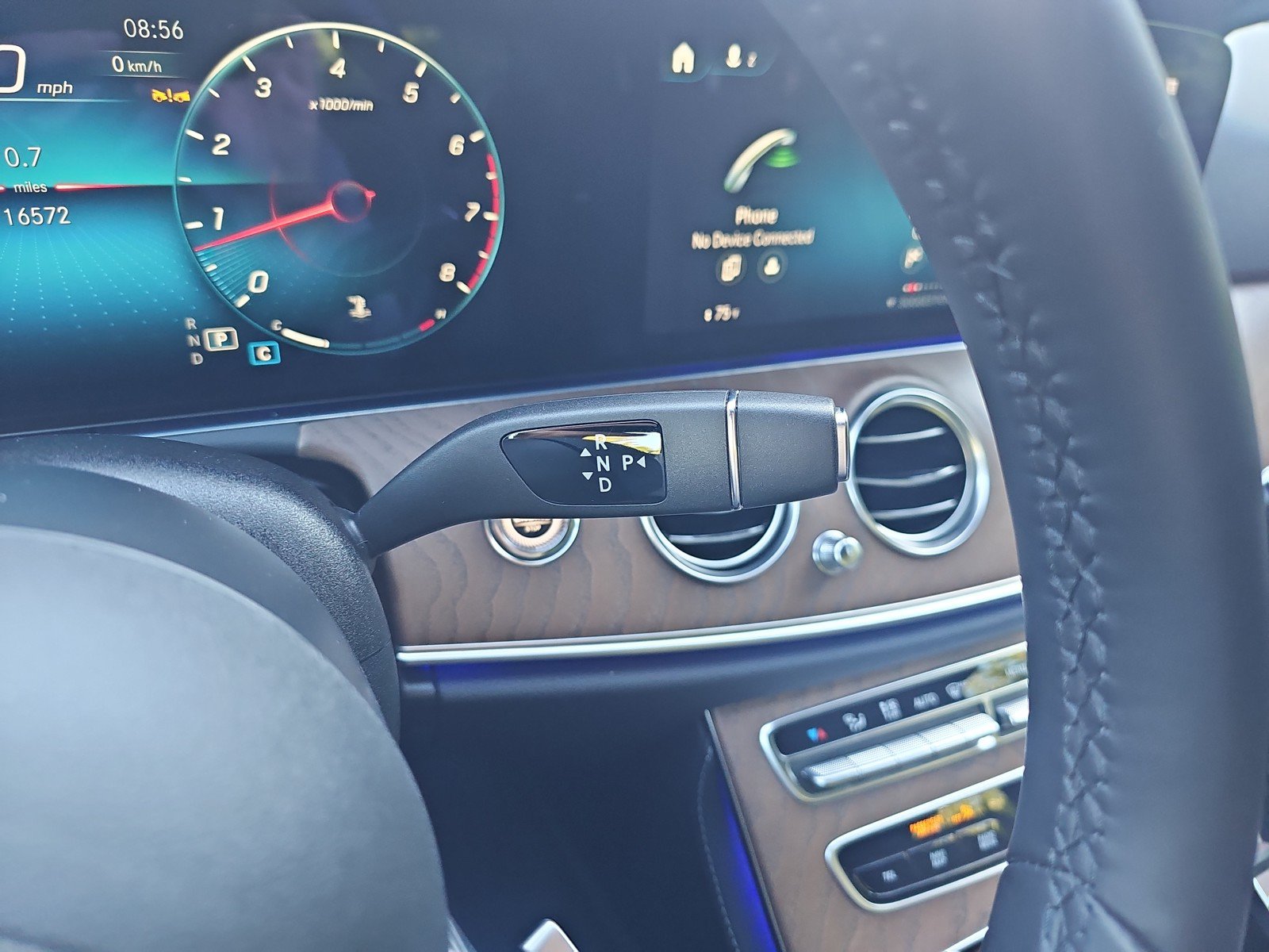 Used 2023 Mercedes-Benz E 350 4MATIC Sedan image 20