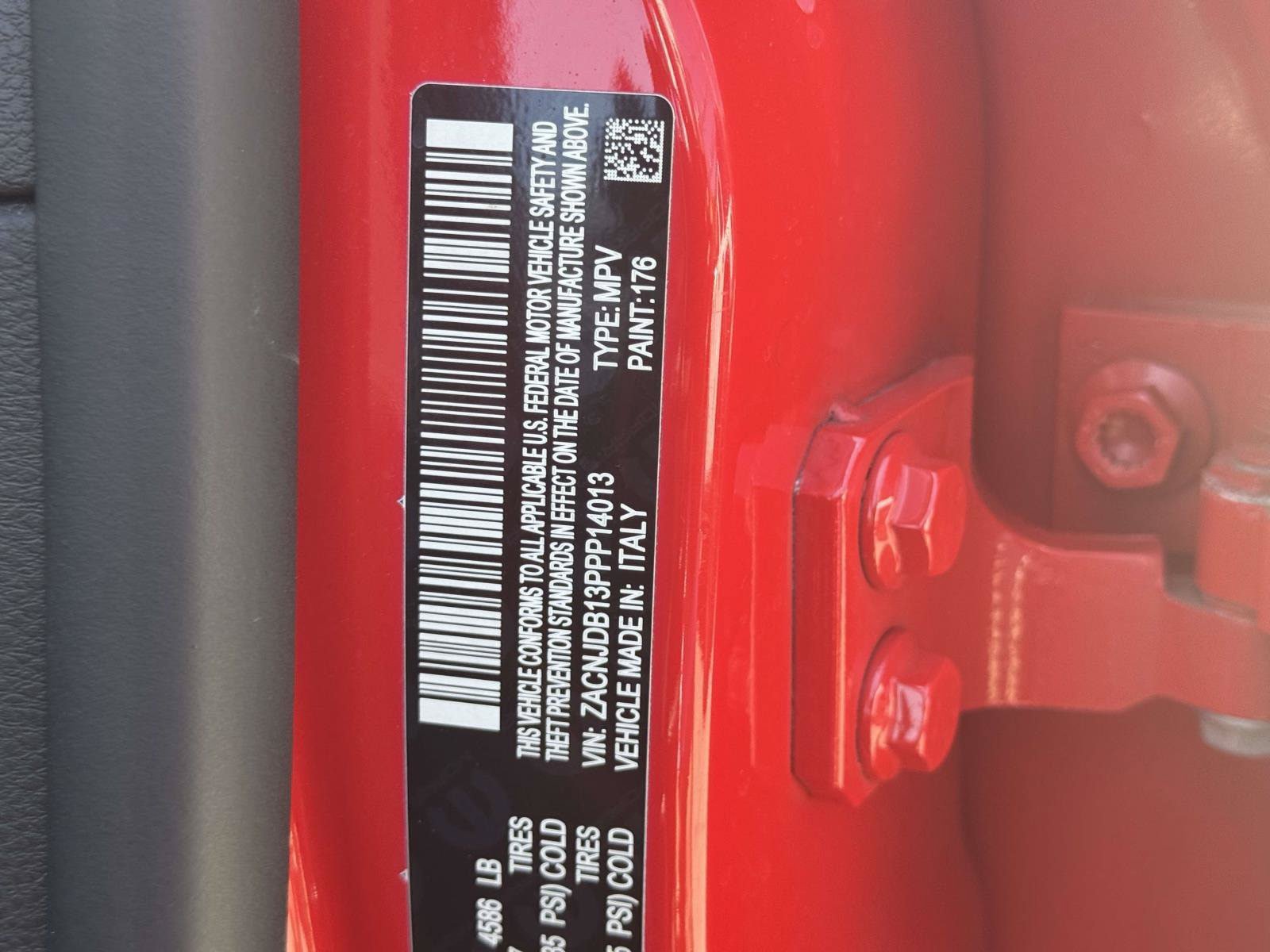 Certified 2023 Jeep Renegade Latitude w/ Sun/Sound Group AWD/4WD image 32