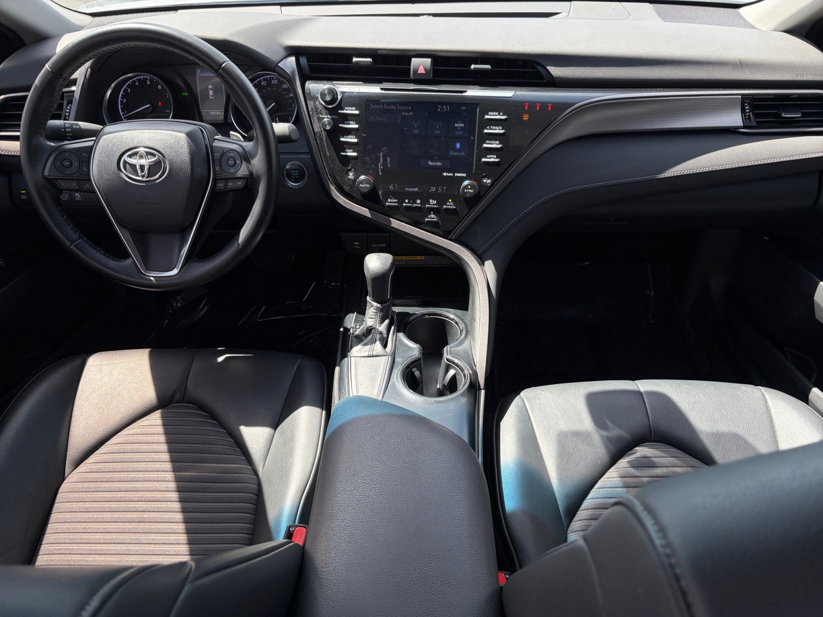 Used 2019 Toyota Camry SE w/ Audio Package FWD image 24