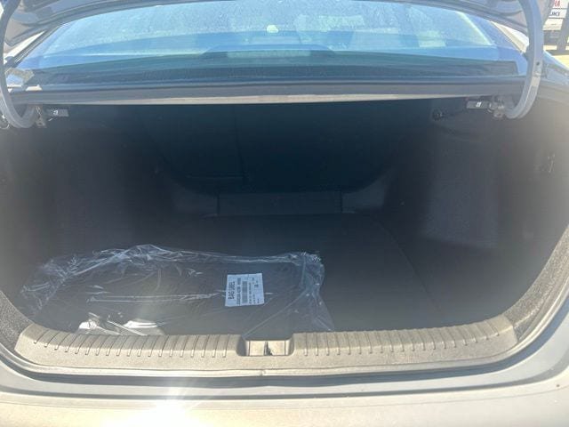 New 2025 Honda Accord SE image 15