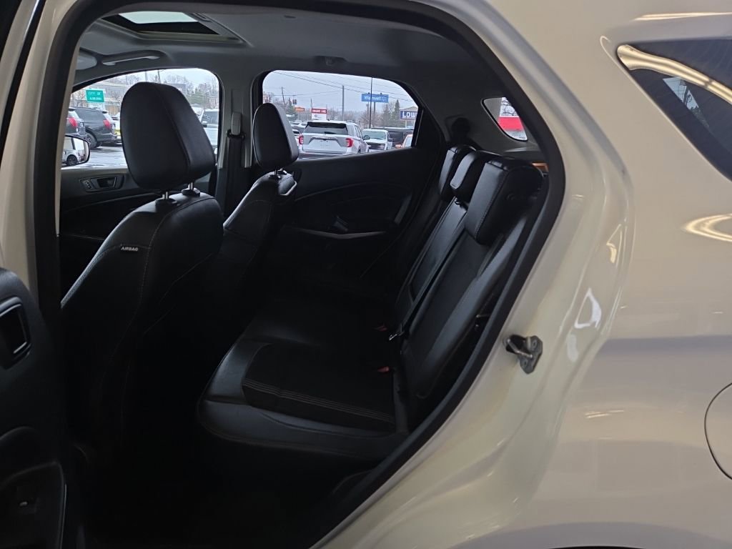 Used 2019 Ford EcoSport SES w/ SES Black Appearance Package image 22
