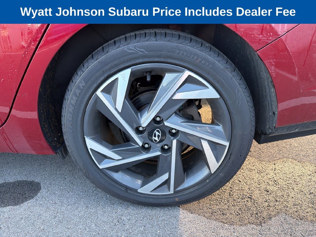 Used 2025 Hyundai Elantra SEL FWD image 5