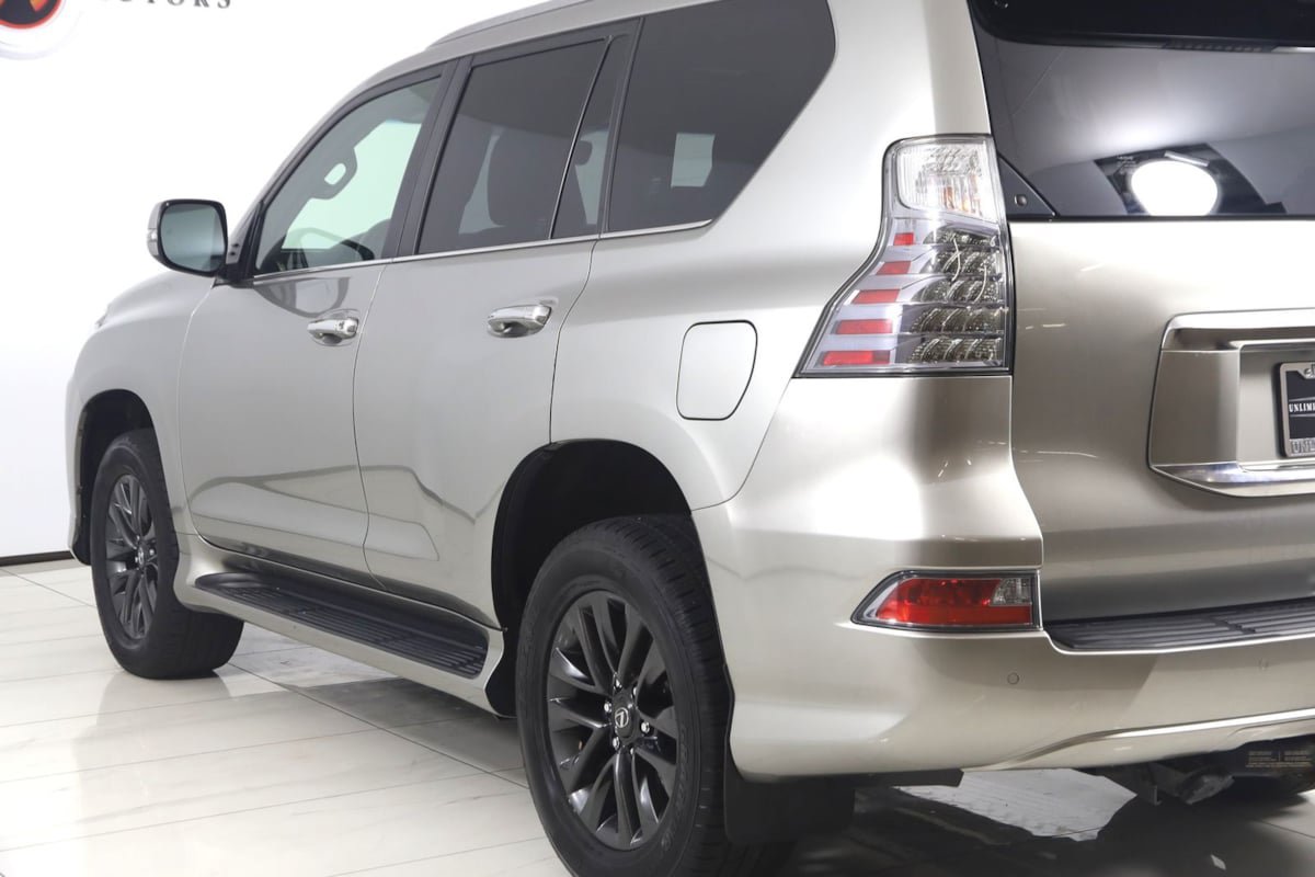 Used 2020 Lexus GX 460 Premium AWD/4WD image 25
