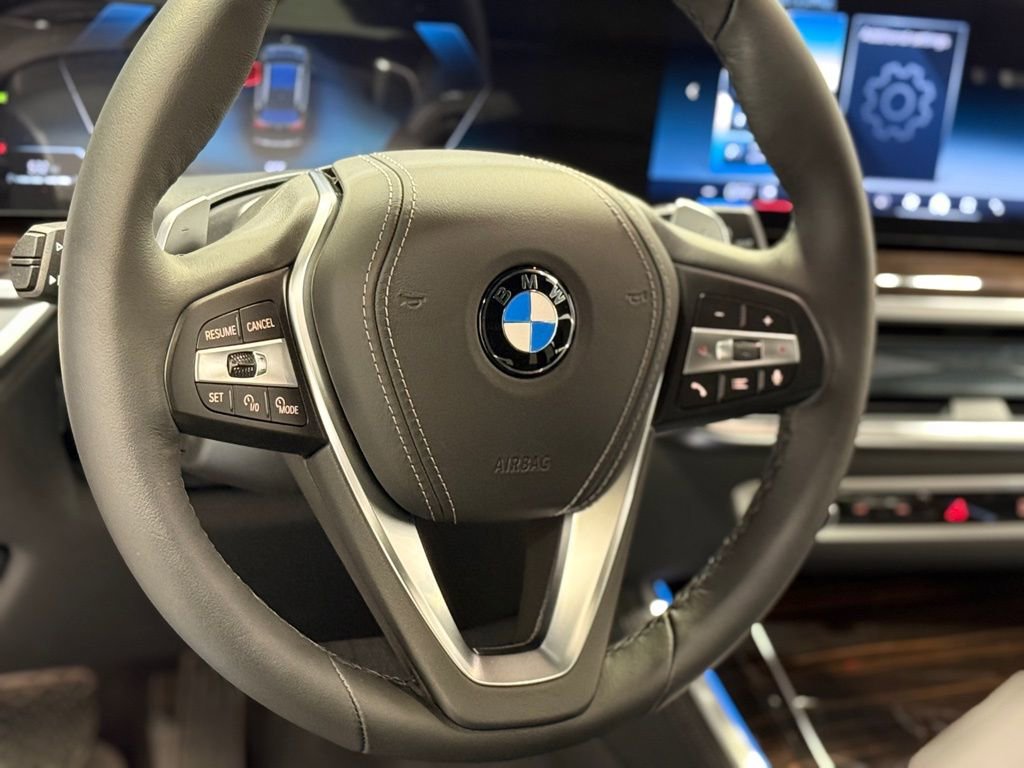 Used 2026 BMW X5 xDrive40i w/ Off-Road Package image 14