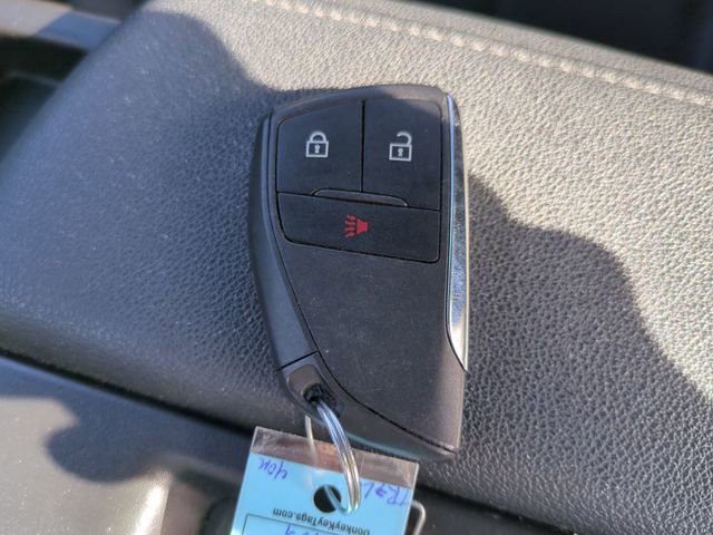 Certified 2025 Chevrolet Silverado 1500 W/T image 32