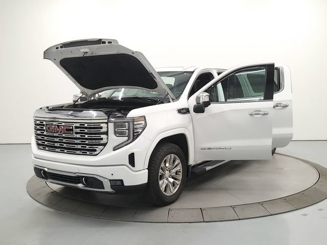 Used 2023 GMC Sierra 1500 Denali AWD/4WD image 12
