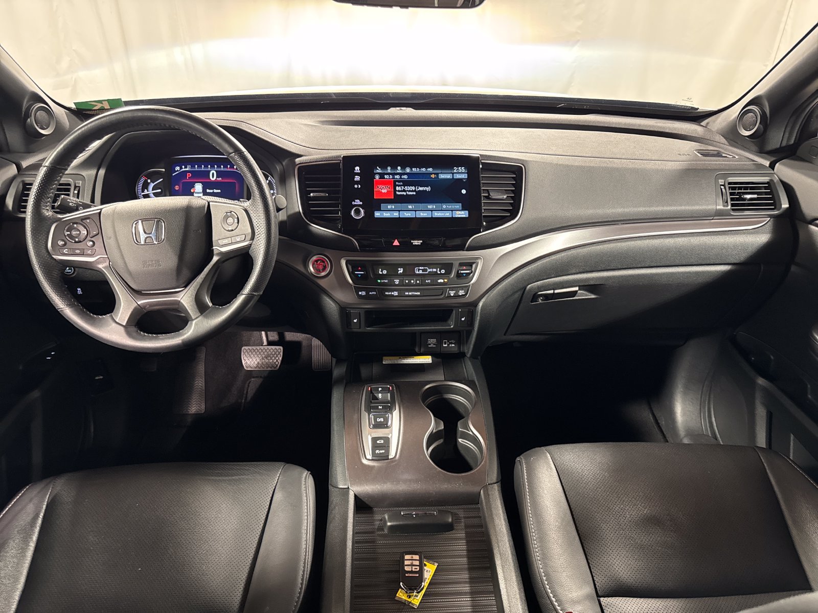 Certified 2023 Honda Passport EX-L image 4