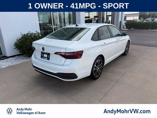 Used 2022 Volkswagen Jetta Sport FWD image 6