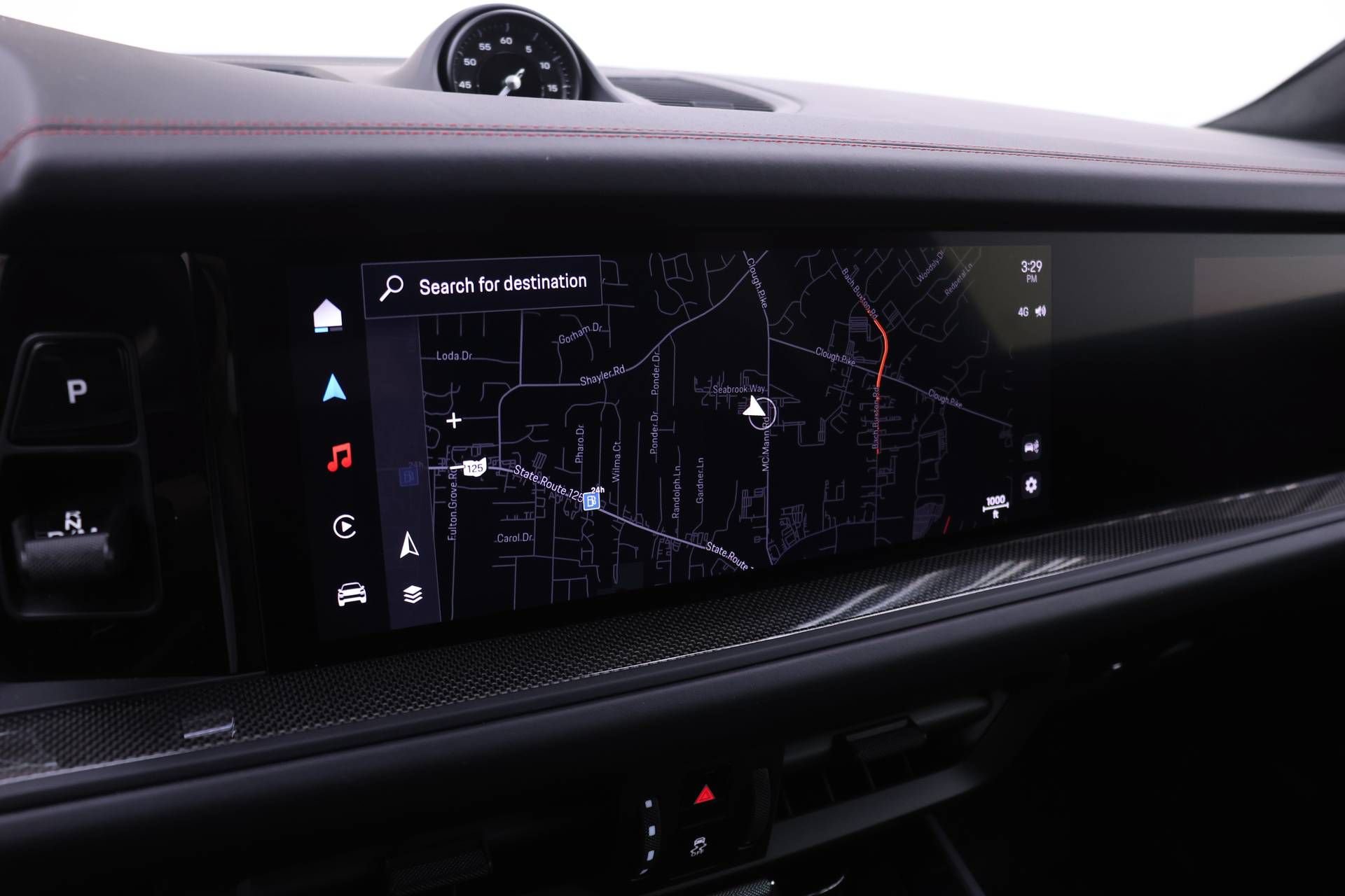Certified 2025 Porsche Cayenne GTS AWD/4WD image 14