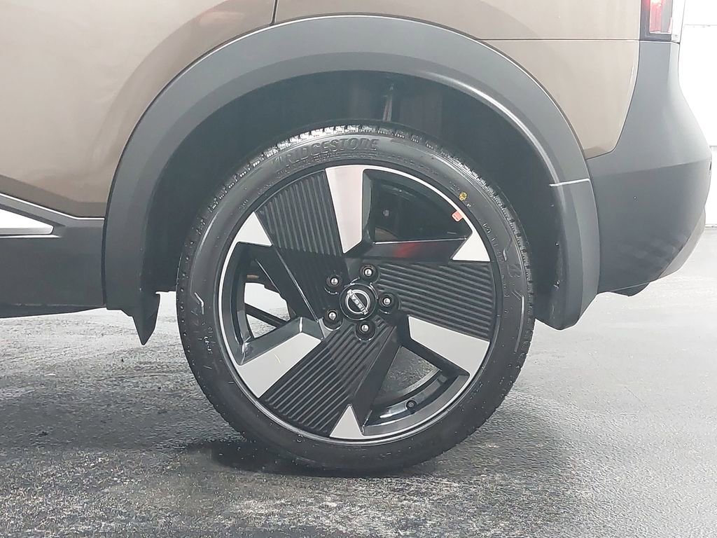 New 2026 Nissan Kicks SR w/ SR Premium Package image 34