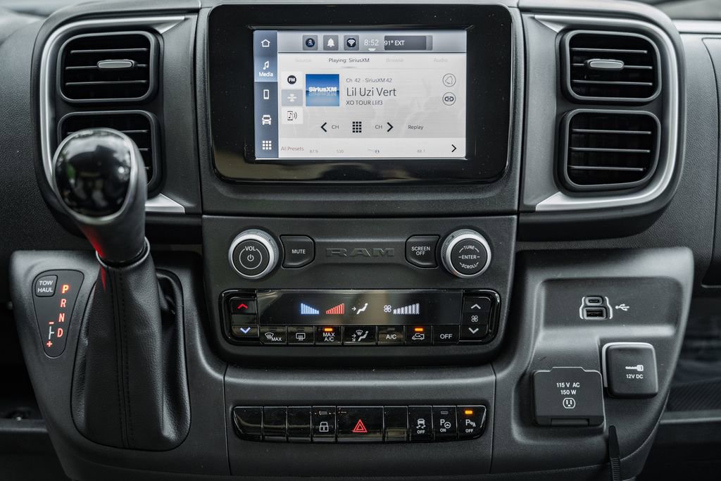 New 2025 RAM ProMaster 3500 w/ Quick Order Package 22G SLT image 19