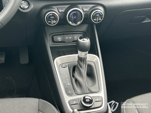 New 2026 Hyundai Venue SEL FWD image 17