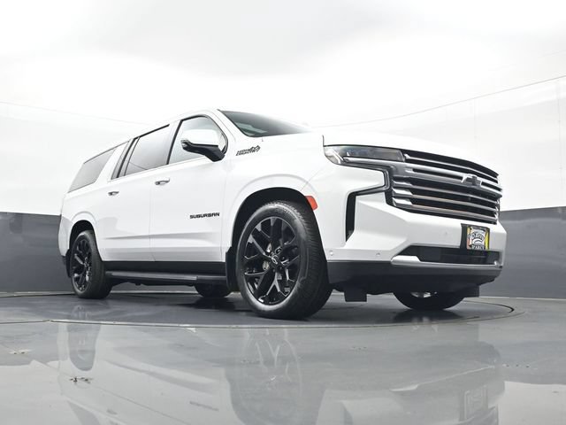 Used 2023 Chevrolet Suburban High Country w/ Advanced Technology Package AWD/4WD image 36