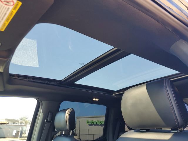 Used 2022 Ford F250 Platinum w/ Tremor Off-Road Package image 2