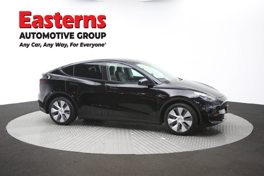 Used 2022 Tesla Model Y Long Range AWD/4WD image 46