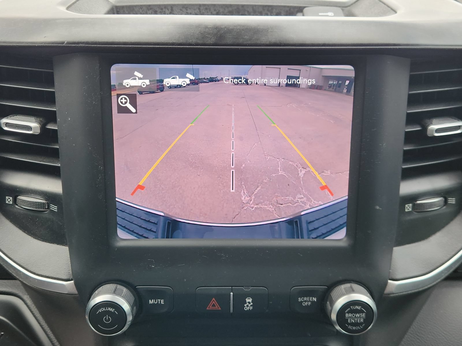 Used 2019 RAM 3500 Big Horn AWD/4WD image 22