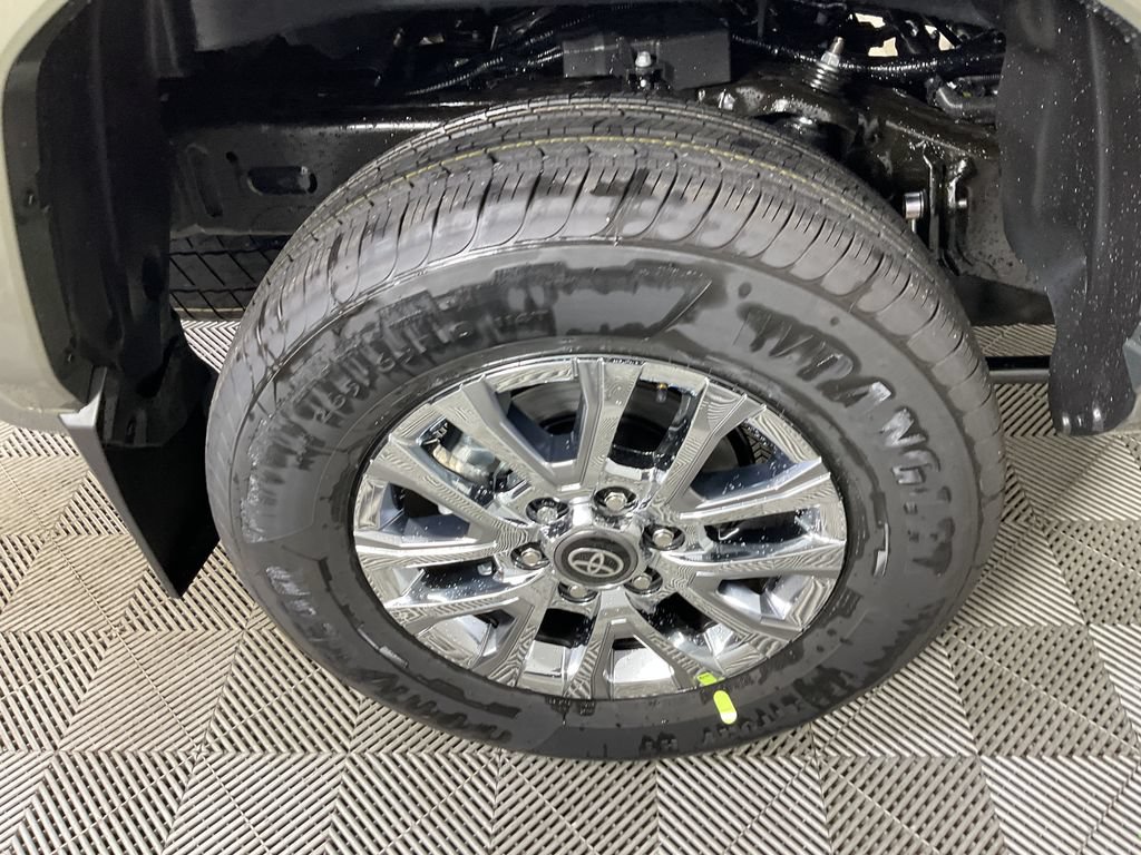 New 2026 Toyota Tacoma Limited AWD/4WD image 9