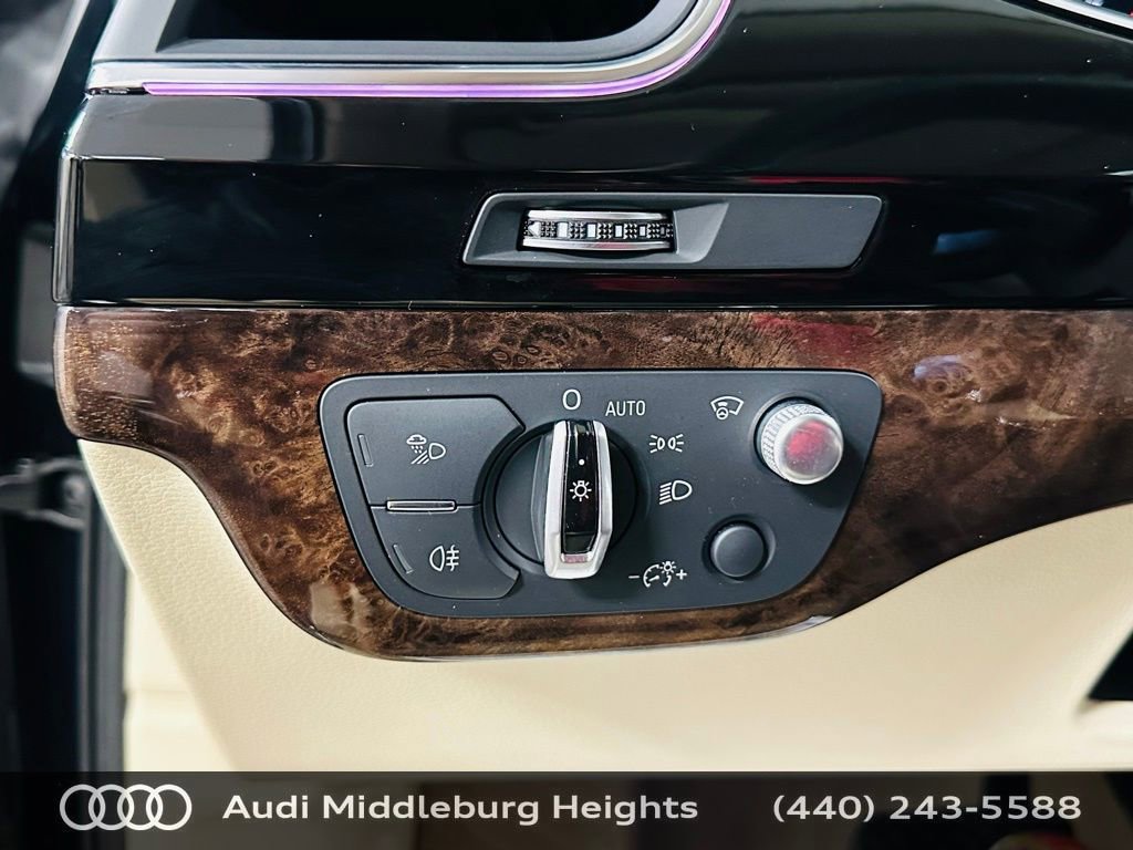 Used 2017 Audi Q7 3.0T Prestige image 16
