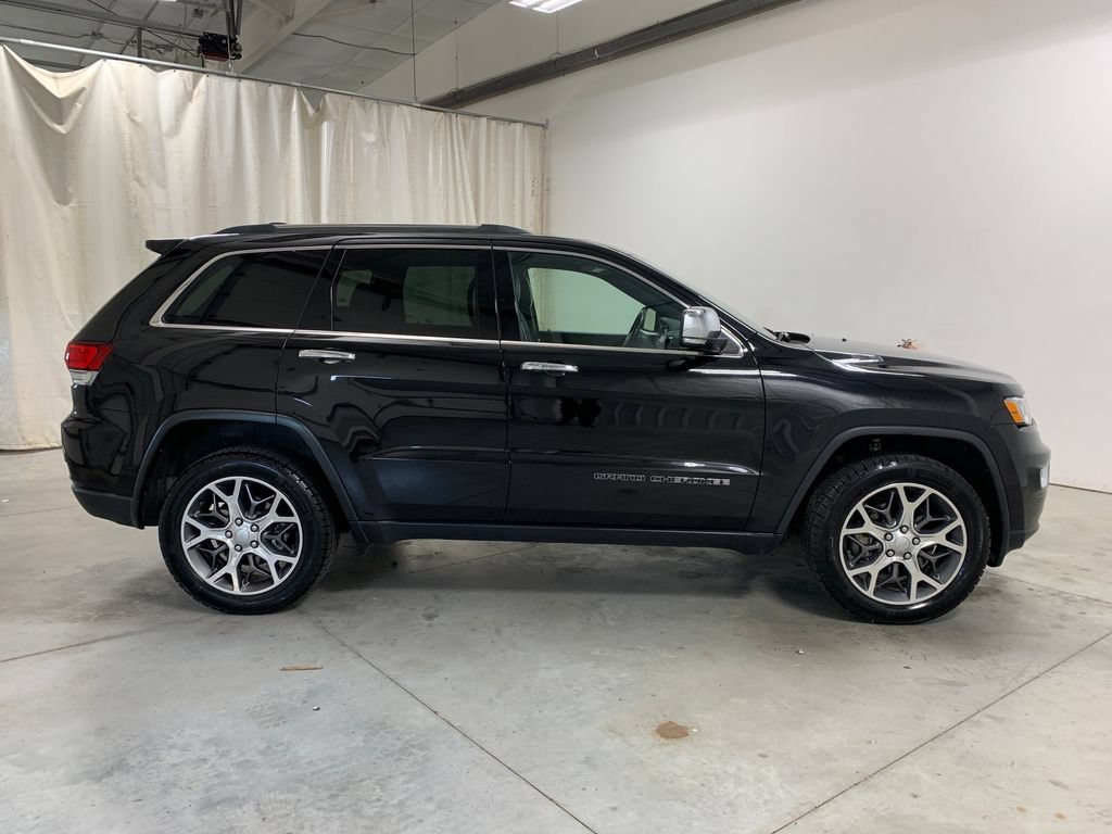 Used 2021 Jeep Grand Cherokee Limited AWD/4WD image 11