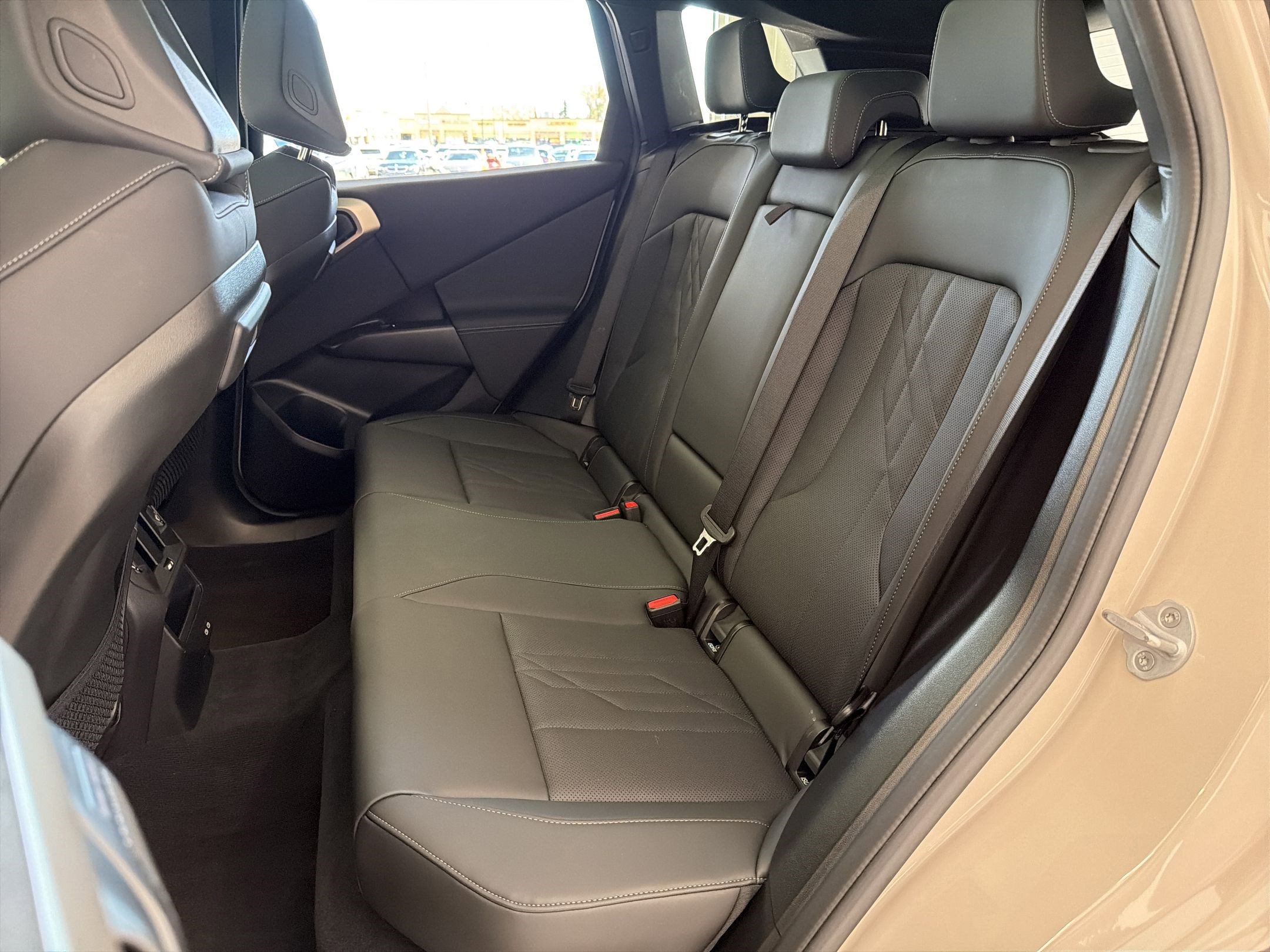 Used 2025 BMW X3 xDrive30i w/ Premium Package image 15