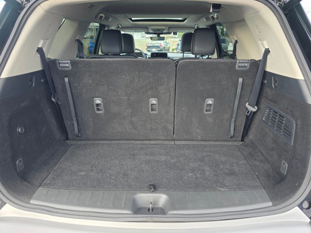 Used 2024 Nissan Pathfinder SL w/ SL Premium Package image 18